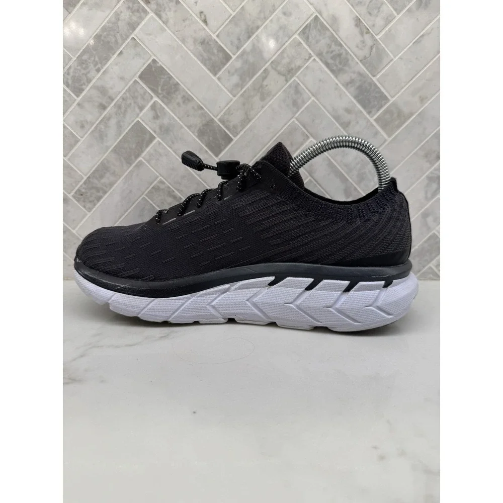 Hoka One One Clifton 5 Knit Running Shoes Womens Size 8 Black White Sneakers